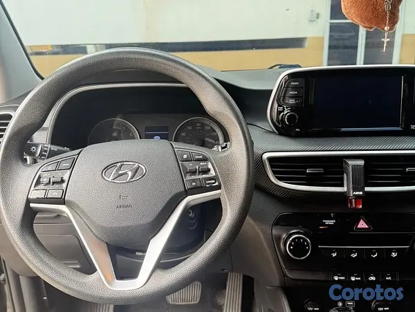 jeepetas y camionetas - HYUNDAI TUCSON 2019 7
