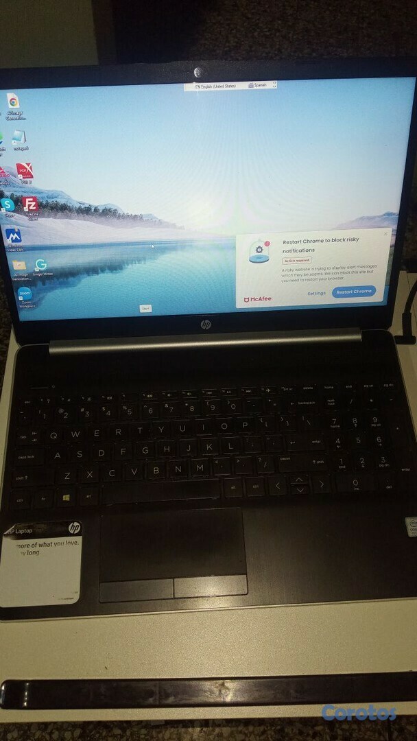 computadoras y laptops - Laptop HP i5 , 15.6"  1