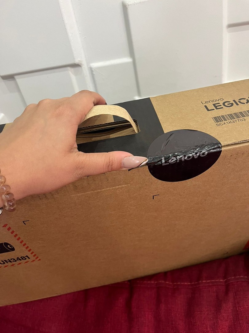 computadoras y laptops - LENOVO LEGION SLIM 7 /INTELCORE i9/ 1TB SSD/ 16GB RAM/ RTX4070/ 16-INCH 2