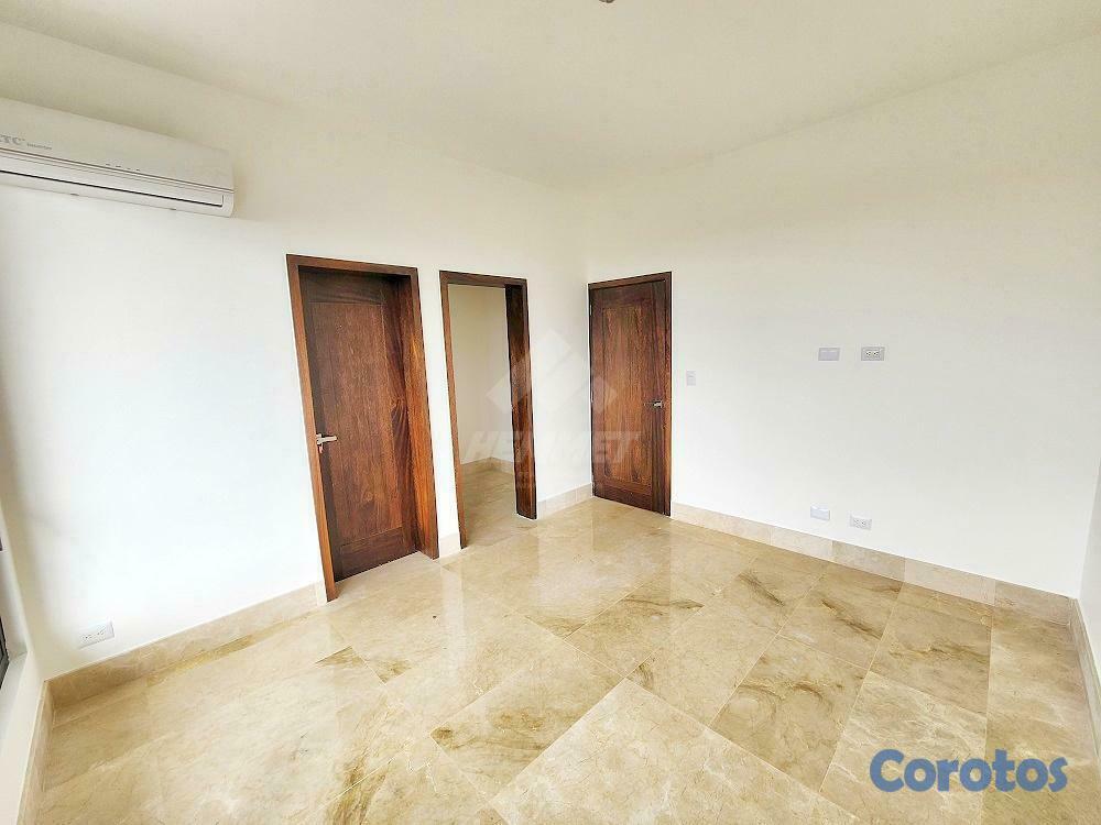 apartamentos - APARTAMENTO EN RENTA CON AREA SOCIAL Y GIMNASIO ENTRADA SANTIAGO 8