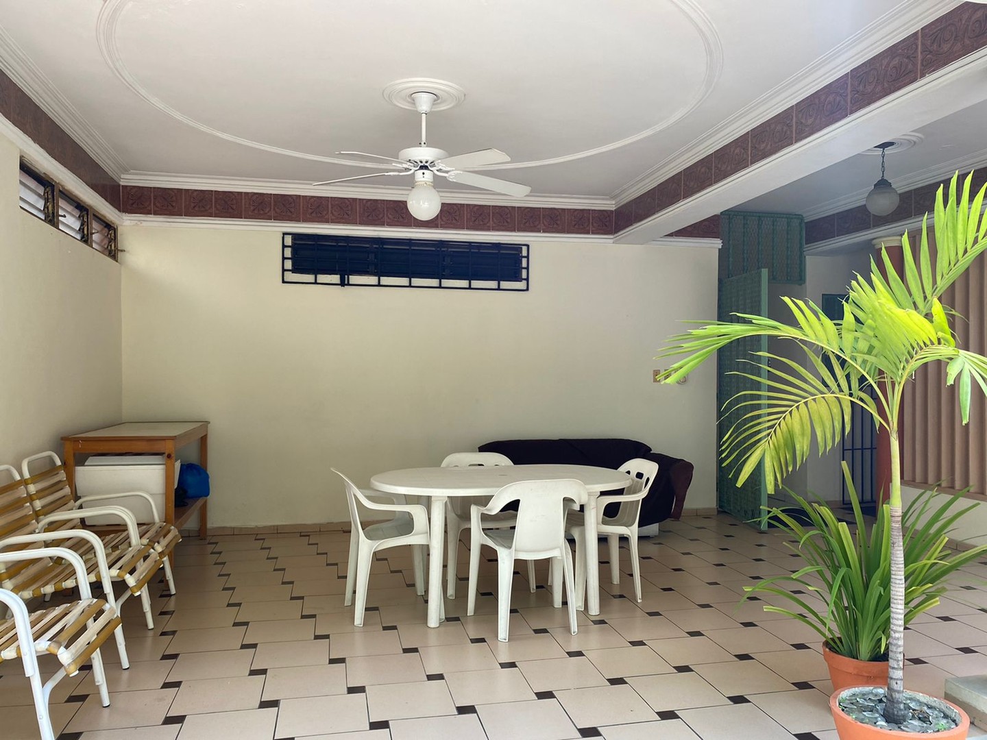 casas - Venta, propiedad de 2 niveles próximo al Malecón Center, Santo Domingo 5