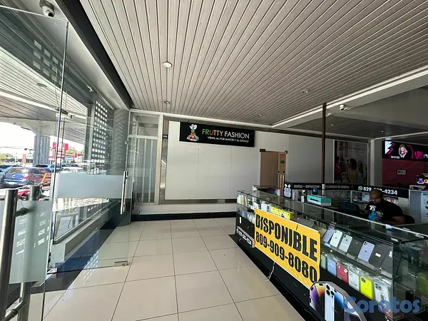 oficinas y locales comerciales - LOCAL EN ALQUILER PRIMER NIVEL - PLAZA COMERCIAL. 7
