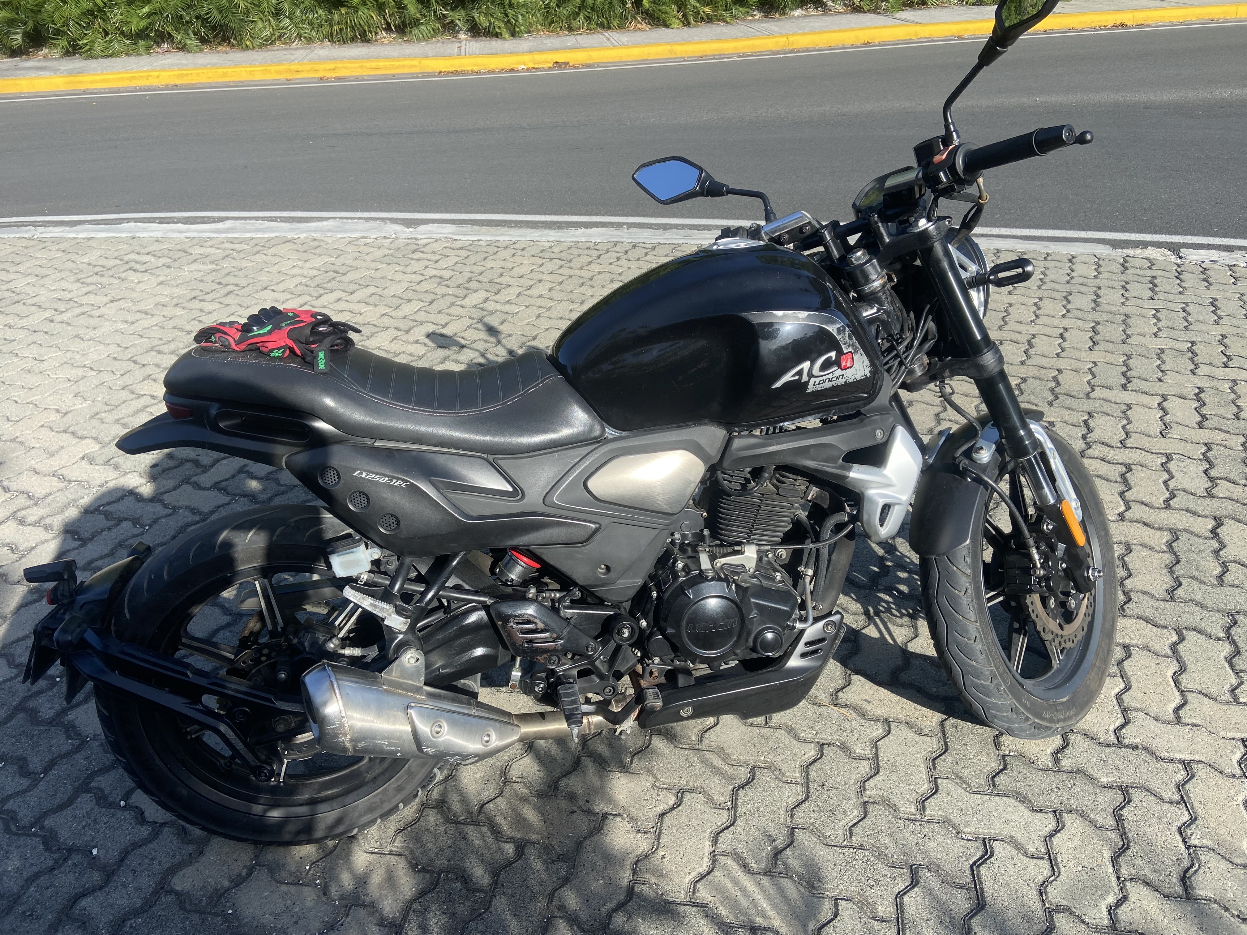 motores y pasolas - Loncin ac4 2022  1