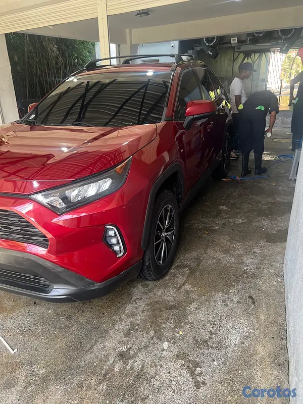 jeepetas y camionetas - Toyota RAV4 LE AWD 2020 8