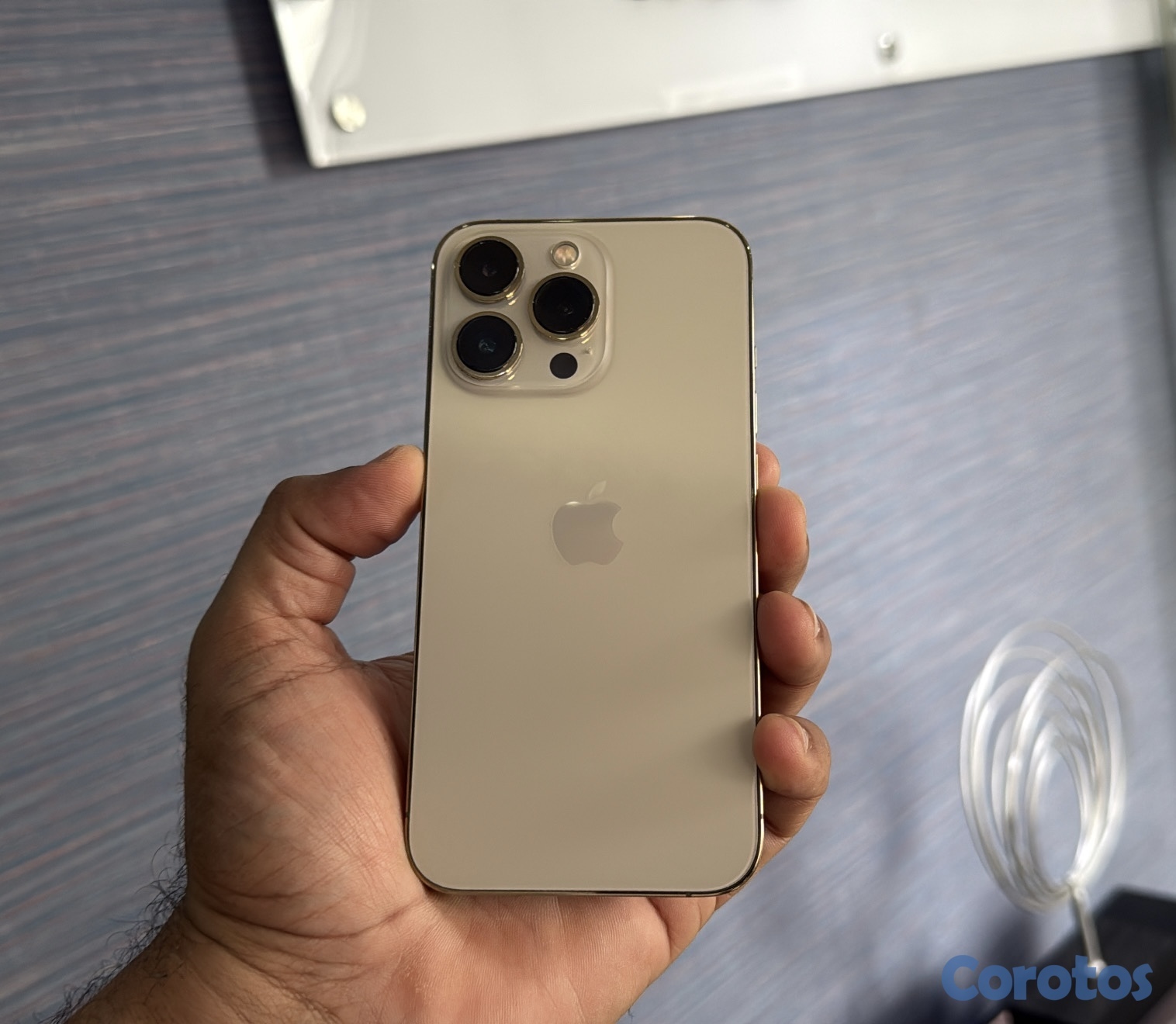 celulares y tabletas - iPhone 13 PRO 256GB Gold Como Nuevo RD$ 30,995 NEG 1