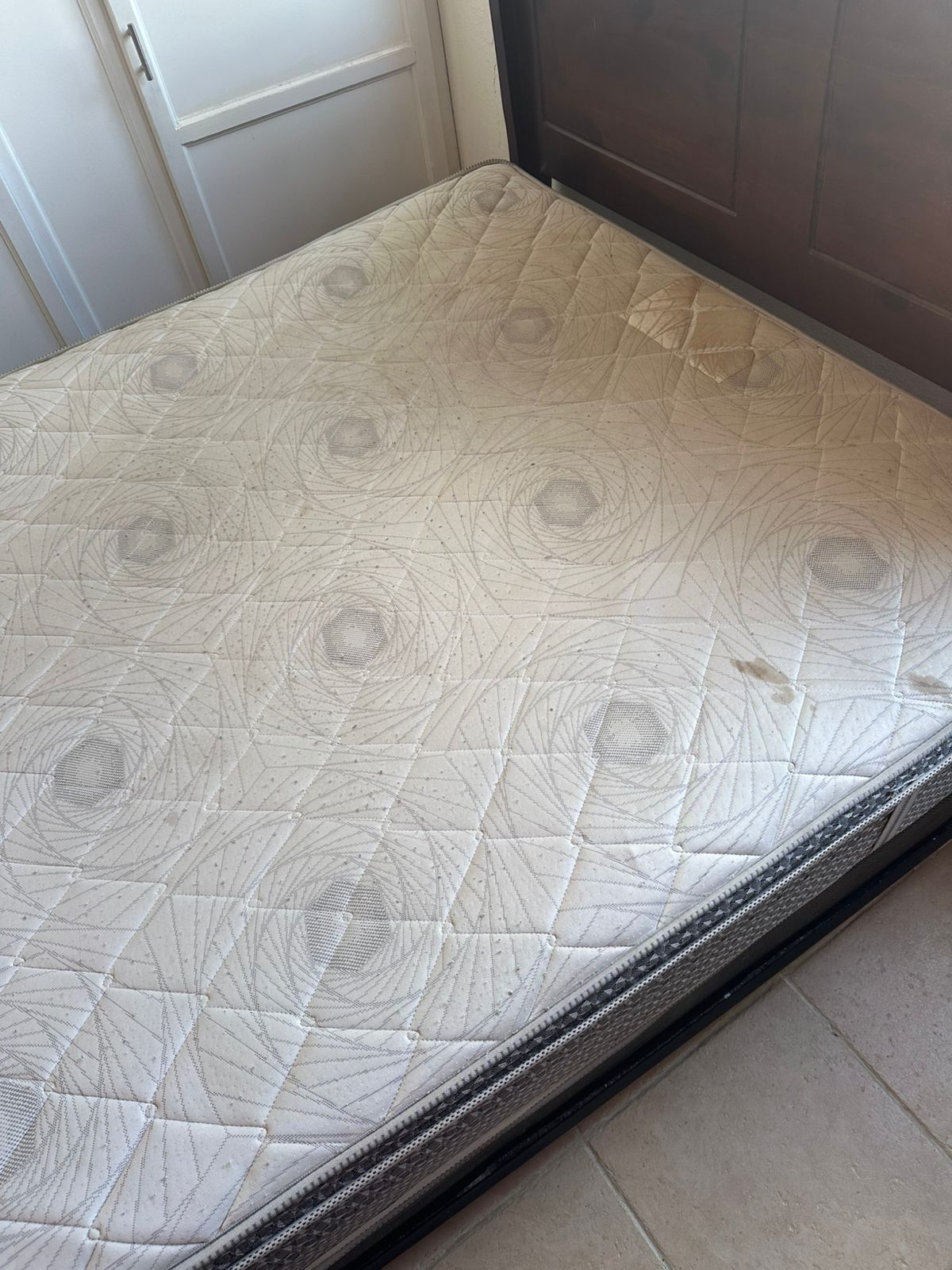 muebles y colchones - VENTA CAMA KING  5