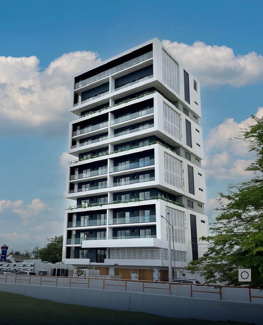 apartamentos - Exclusivo proyecto ubicado en Urbanización Rincón Largo centro de la ciudad 