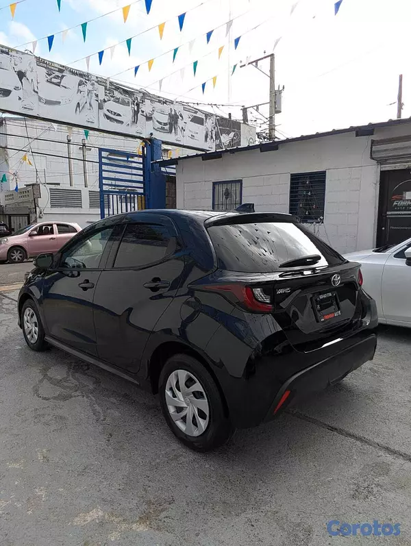 carros - TOYOTA YARIS 2020 3