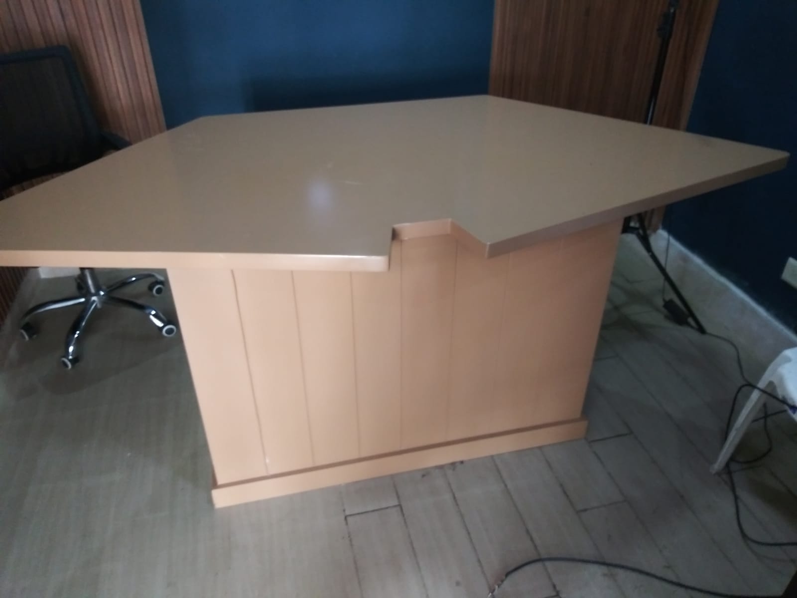 muebles y colchones - Vendo mesa ideal para grabacion de podcast 2