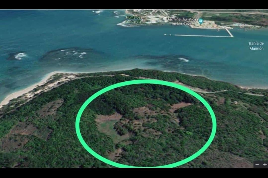 solares y terrenos - Terreno para Desarolladores en Puerto Plata  0