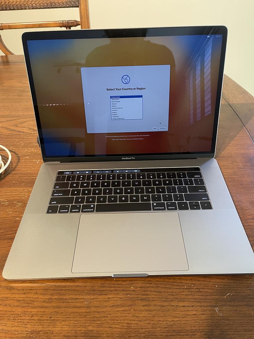 computadoras y laptops - Macbook Pro 15” 2017 3