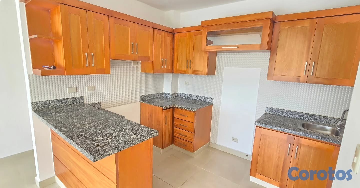 apartamentos - rento 3er piso en autopista duarte próximo al homs  3