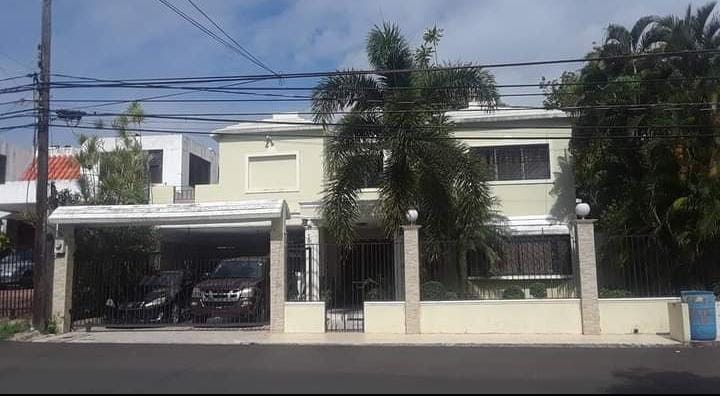 casas - Se vende casa en Av. Independencia 0