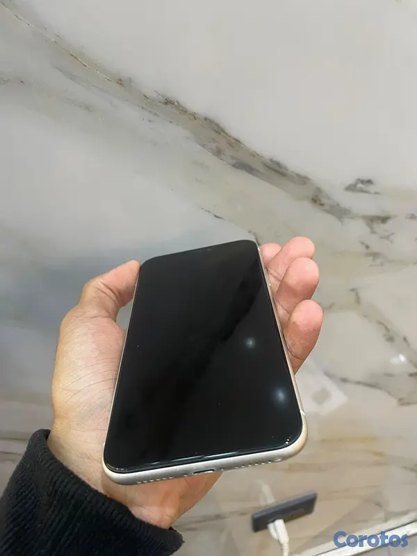 celulares y tabletas - iPhone 11 Normal 128GB, Clase B. 2