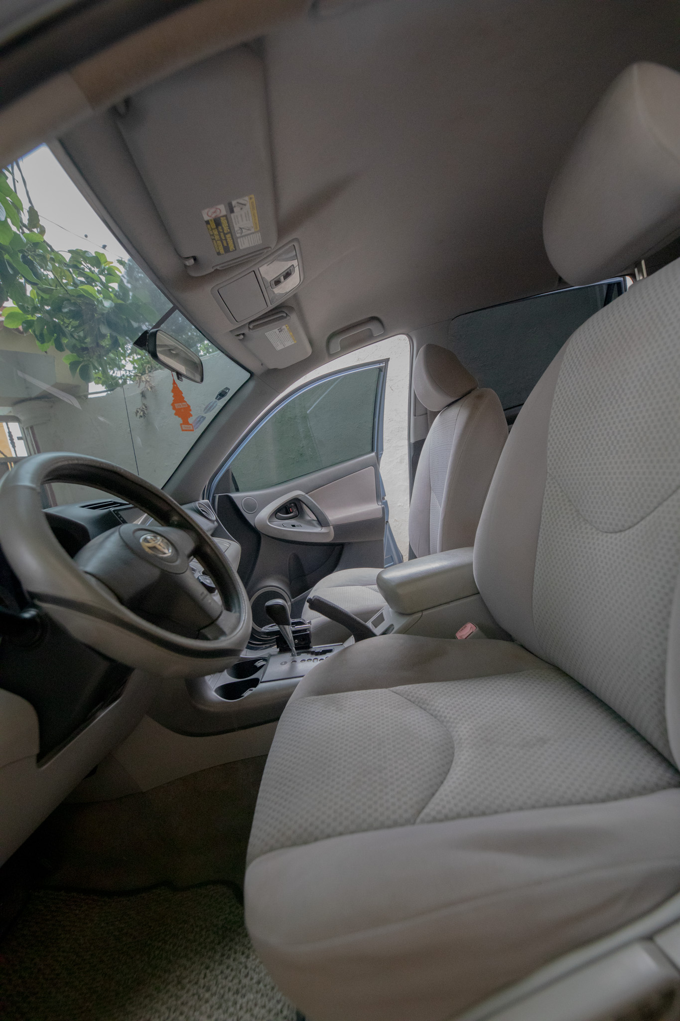 jeepetas y camionetas - Toyota Rav4 4x4 Todo Terreno Excelente Condiciones 4