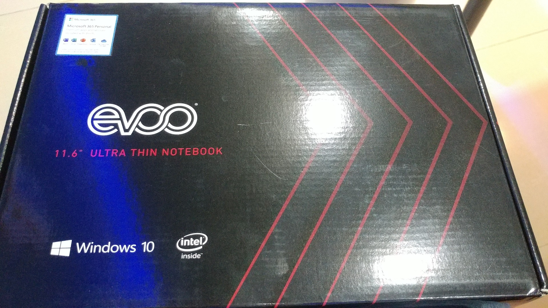 Laptop Evoo nueva con microsoft 365. 2