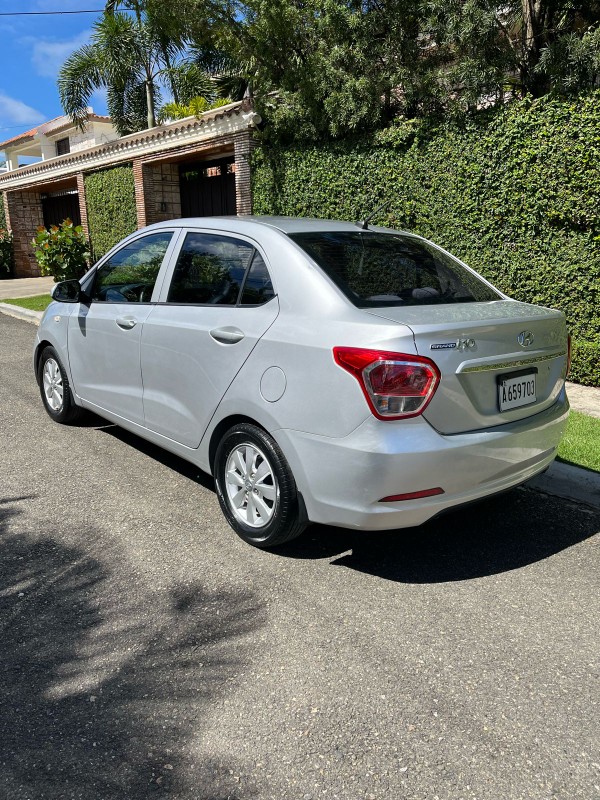 carros - Hiunday grand i10 2015 7