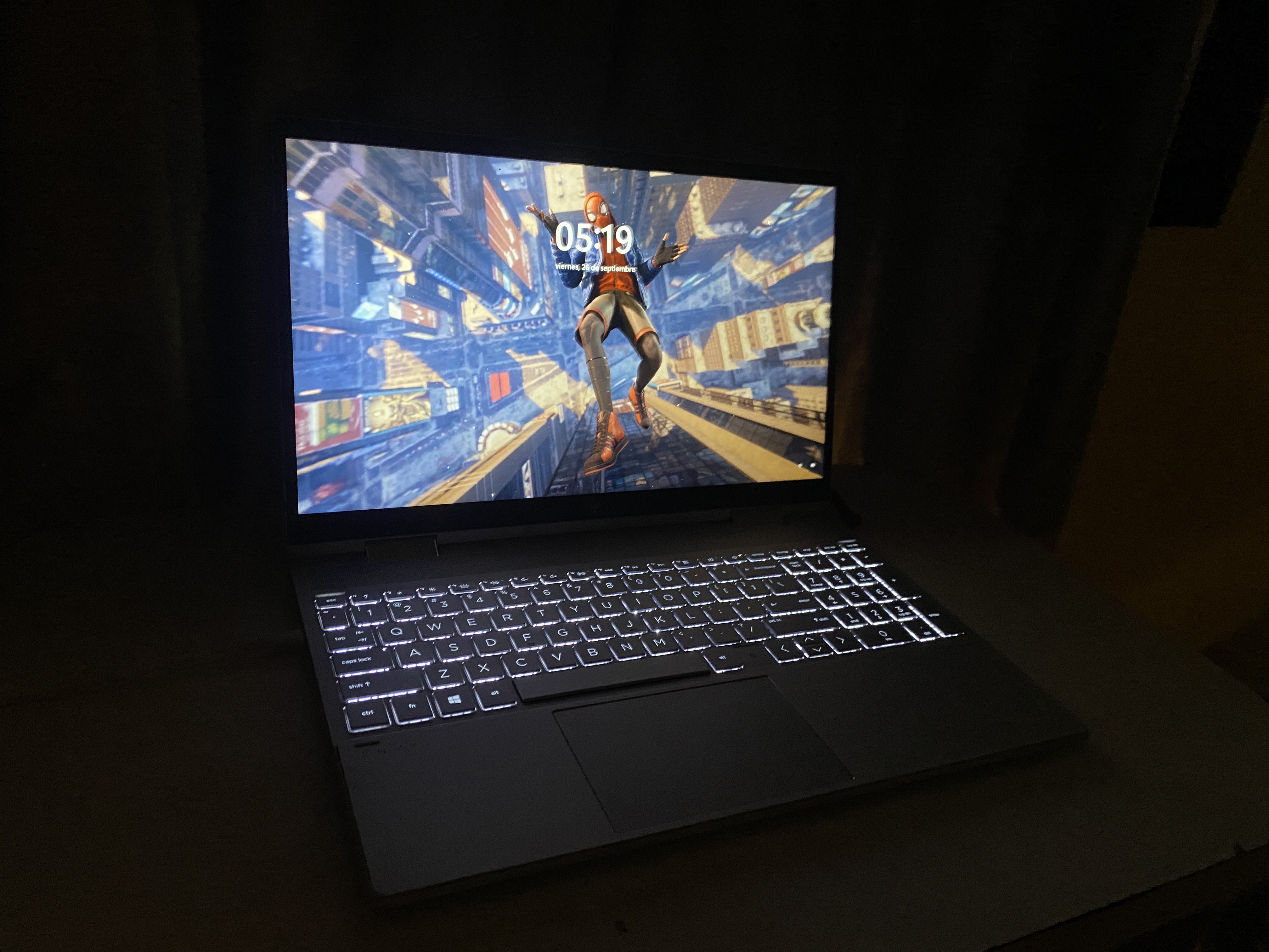 computadoras y laptops - Laptop HP ENVY x360 Convertible - Intel Core i7 - 12GB RAM - 128GB SSD - Táctil 2