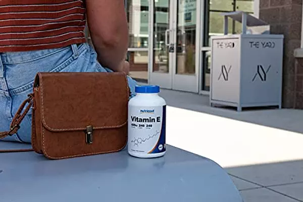 Salud y Equipamiento Médico - Vitamina E 400ui 240cap Nutricost 3
