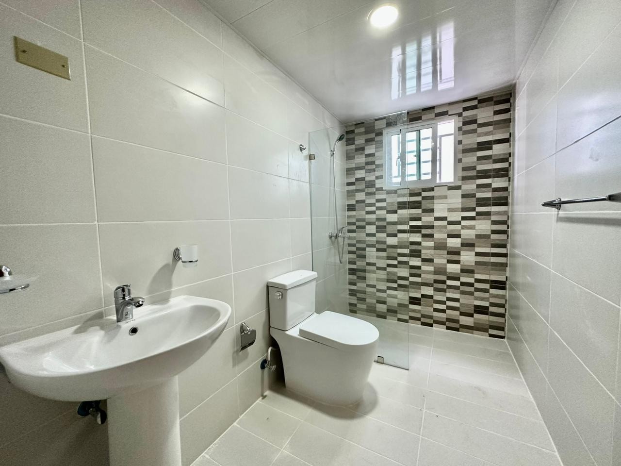 apartamentos - Apartamento con terraza en la avenida independencia  7