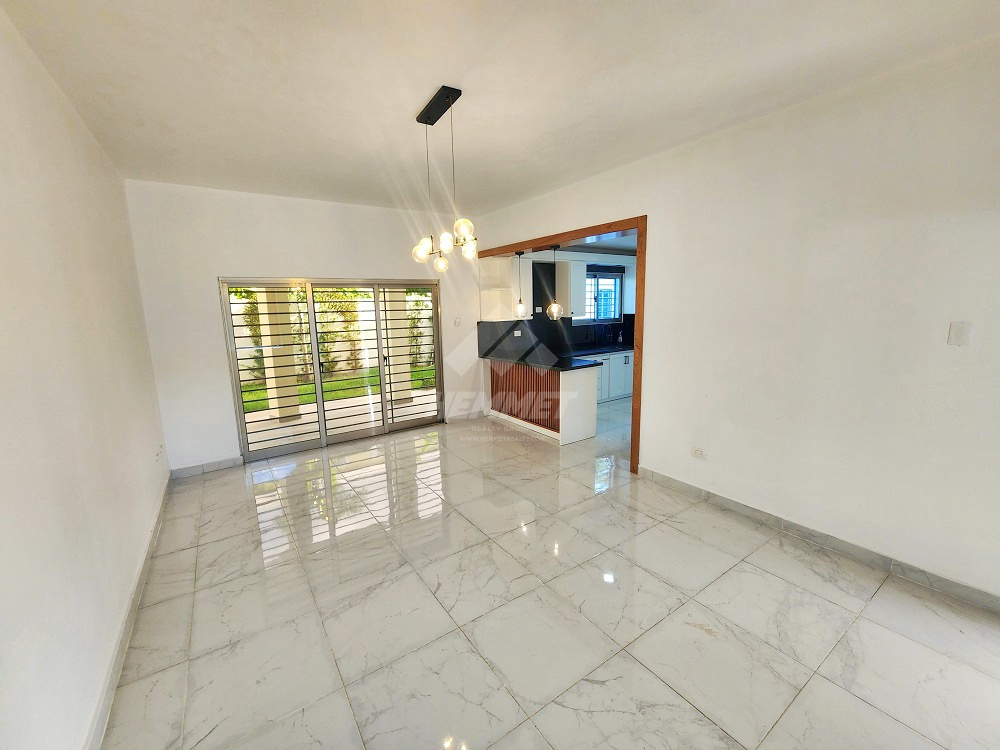 casas - CASA CON PATIO 4 HABITACIONES VILLA MARIA STGO. 4