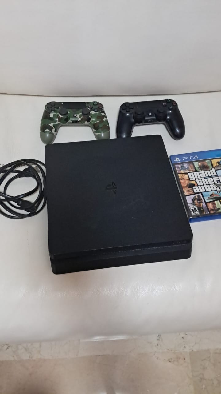 consolas y videojuegos - Vendo mi Ps4 slim 4