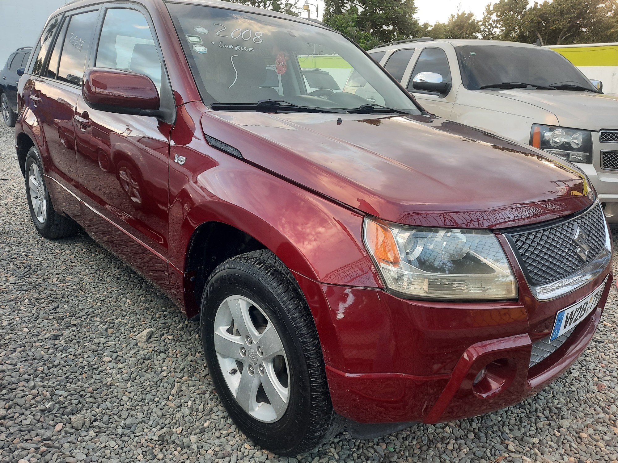 jeepetas y camionetas - SUZUKI GRAND VITARA 2008 V6 CON SUNROOF