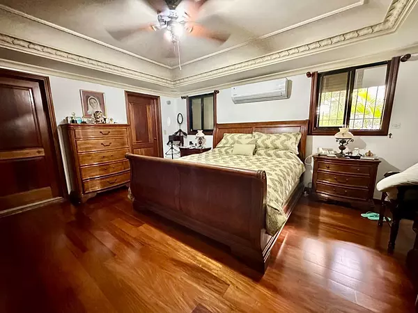 casas - Vendo casa en Arroyo Hondo Viejo 7