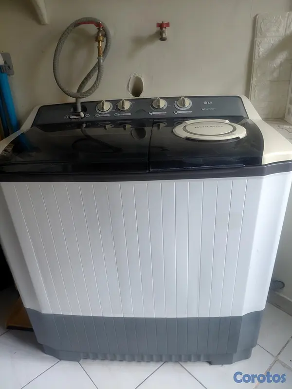 electrodomesticos - Lavadora LG semiautomática super grande. 3