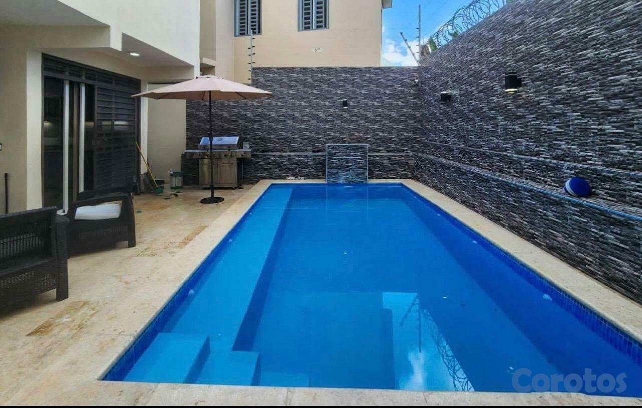 casas - “Exclusividad total: residencia de lujo con piscin 1