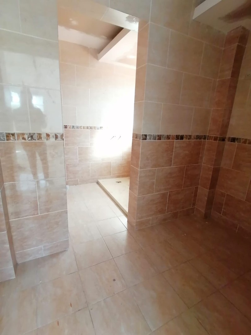 casas - Se vende casa en San Isidro a dos minutos del Bravo 5