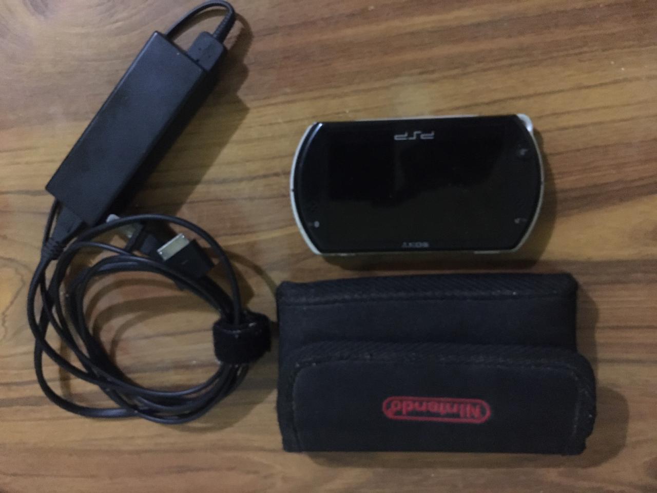 consolas y videojuegos - psp go ultima version liberado.