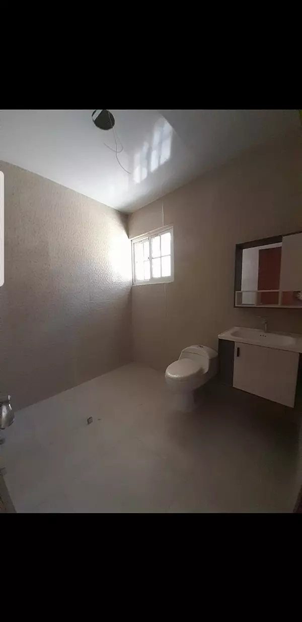 casas -  CASA CON PISCINA EN ARROYO HONDO  4