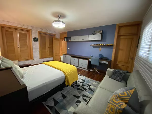 casas - Vendo casa en Arroyo Hondo USD 850,000   6