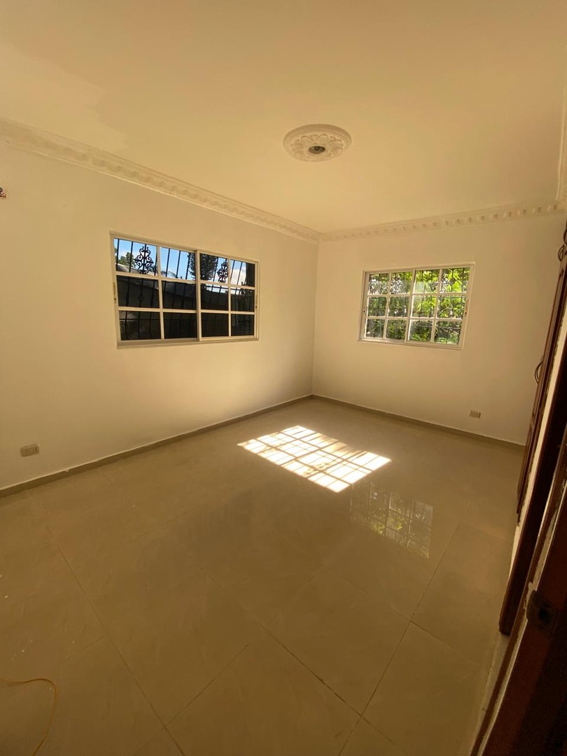 apartamentos - Precio$28,000
Alquilo Apartamento Sto. Dgo. Este.
Balcón 7