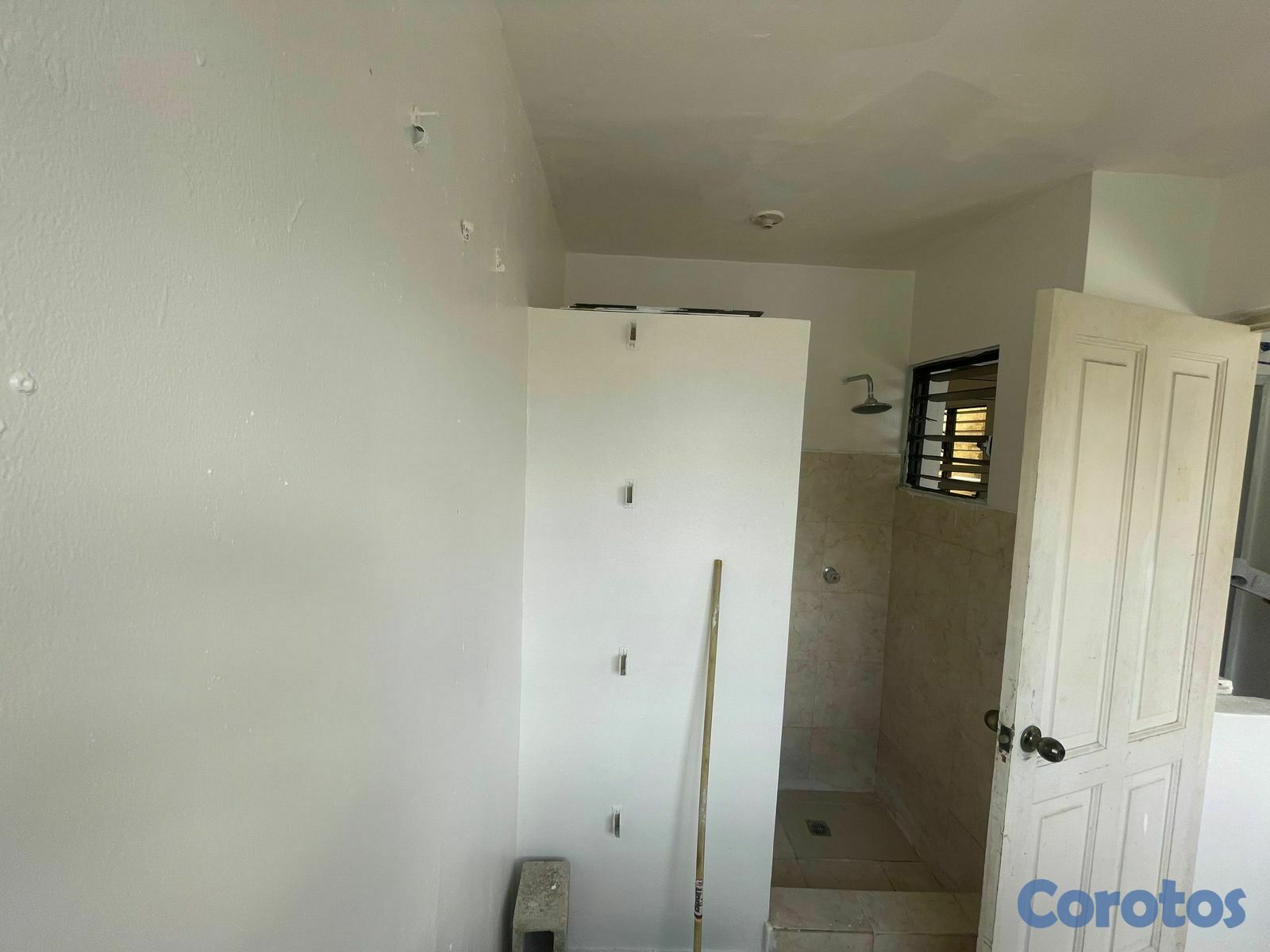 apartamentos - Apartamento en Zona Universitaria 4to Nivel sin as 4