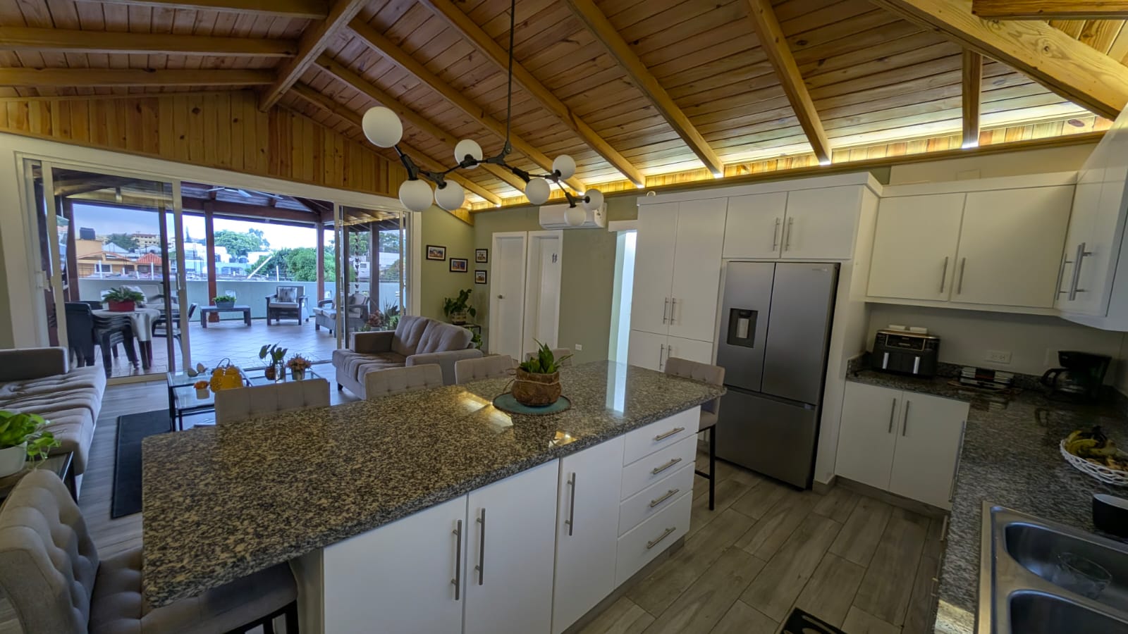casas - 🟨Casa en Venta en San Geronimo 3 niveles 2