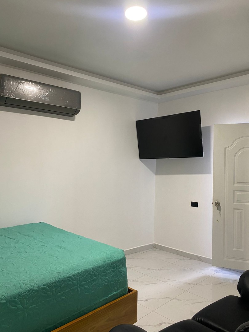 apartamentos - Alquiler Estudio Amueblado Ubicado en la Zona Colonial, Santo Domingo 2