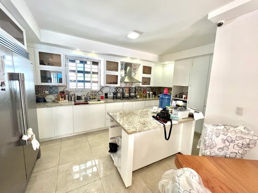 casas - Acogedora casa moderna en excelente condiciones y buena ubicación 3