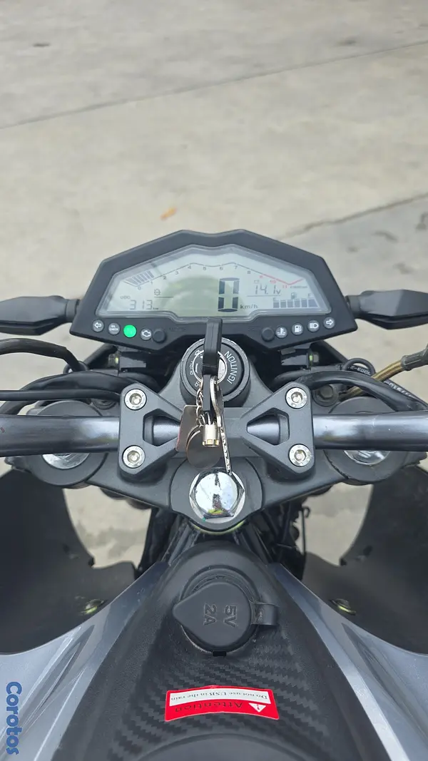 motores y pasolas - Motor de Marca Sangyang 190cc 2