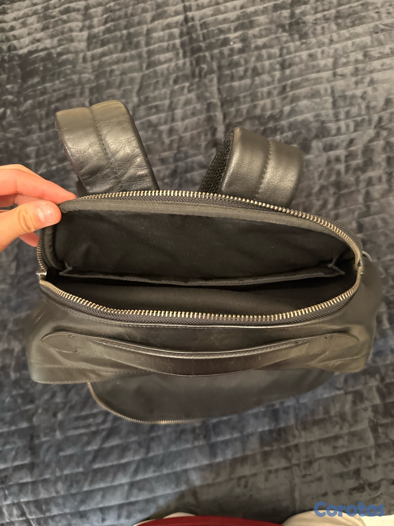 carteras y maletas - Mochila Coach Negra, Precio Negociable 4