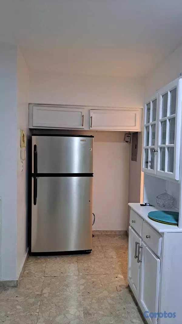 apartamentos - 🔵Alquilo apartamento 3er piso  amueblado en Pianti 9