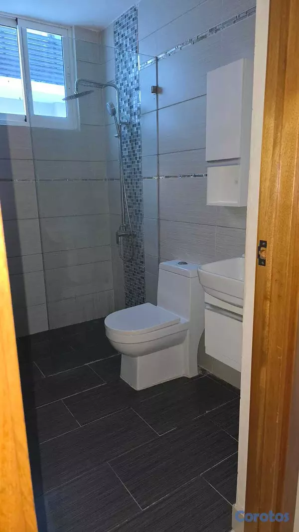 apartamentos - Alquilo en Torre moderna, Bella Vista, piso Alto,  6