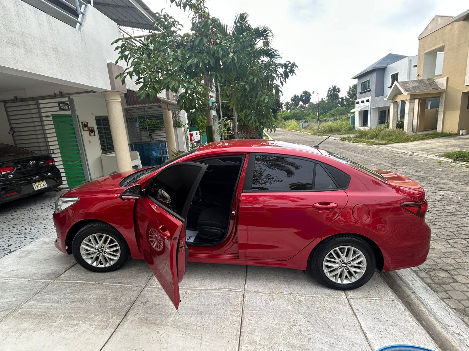 carros - kia rio 2021 4