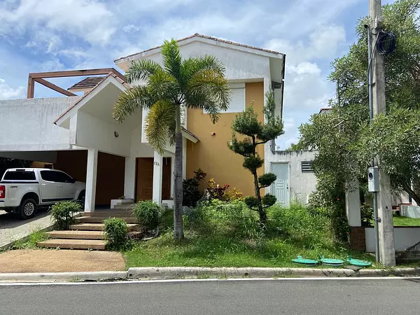 casas - Vendo casa de 2 niveles en Los Cerros de Arroyo Hondo 7