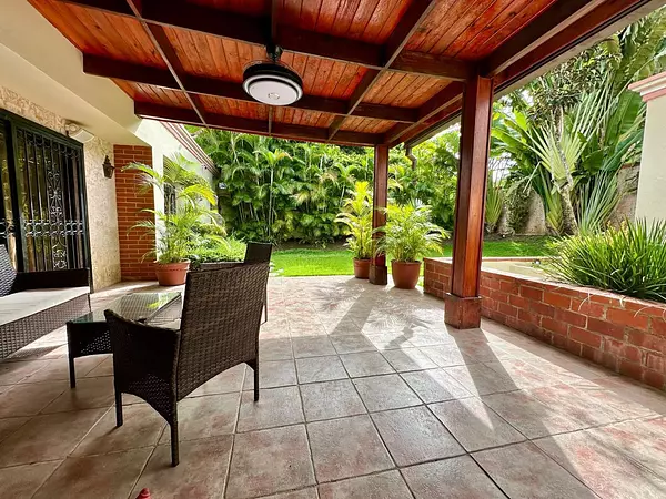 casas - Vendo casa en Arroyo Hondo Viejo 8