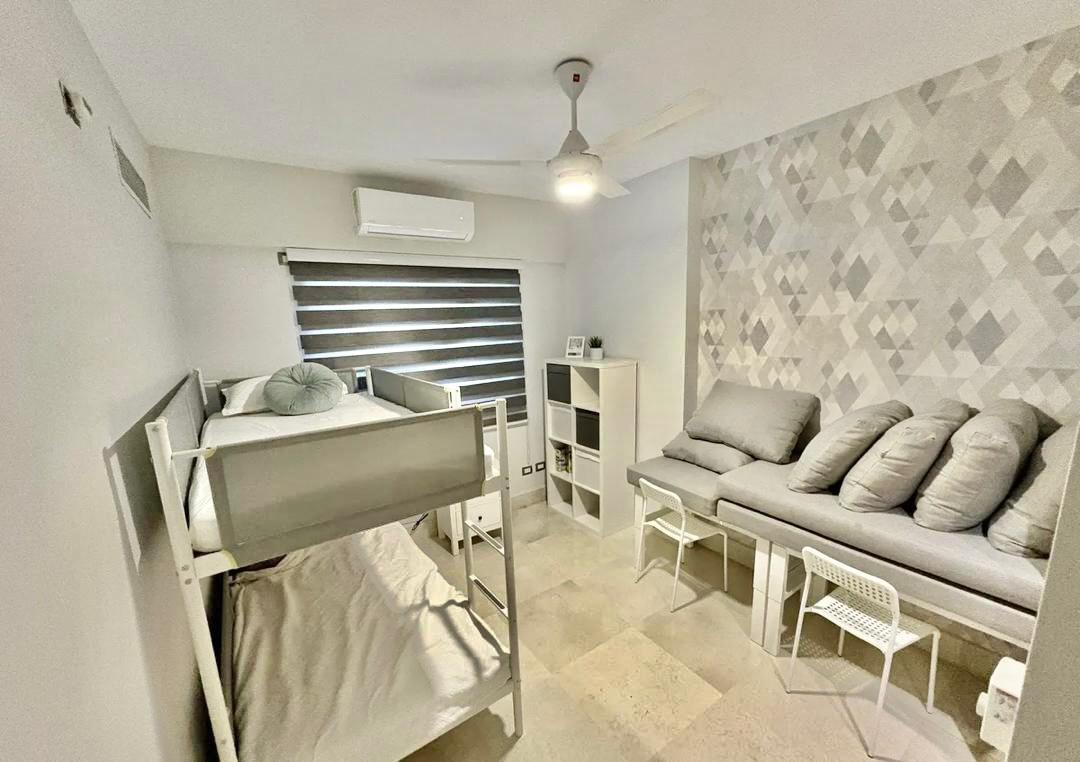 apartamentos - Alquilo Apartamento Amueblado en Piantini  wi 5