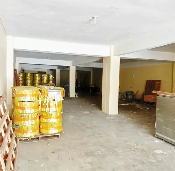 oficinas y locales comerciales - Propiedad comercial en la Fe 2