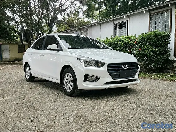 carros - Hyundai Verna 2020 2
