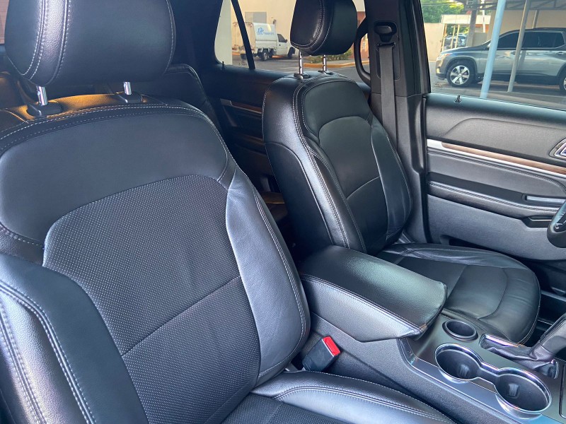 jeepetas y camionetas - Ford Explorer limited 2017 4
